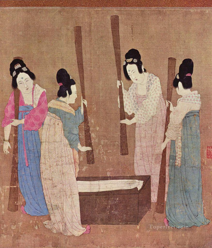 張玄1100年の古い墨の後に絹を準備する女性たち油絵